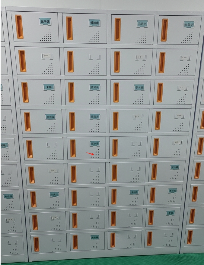 36门铁皮柜